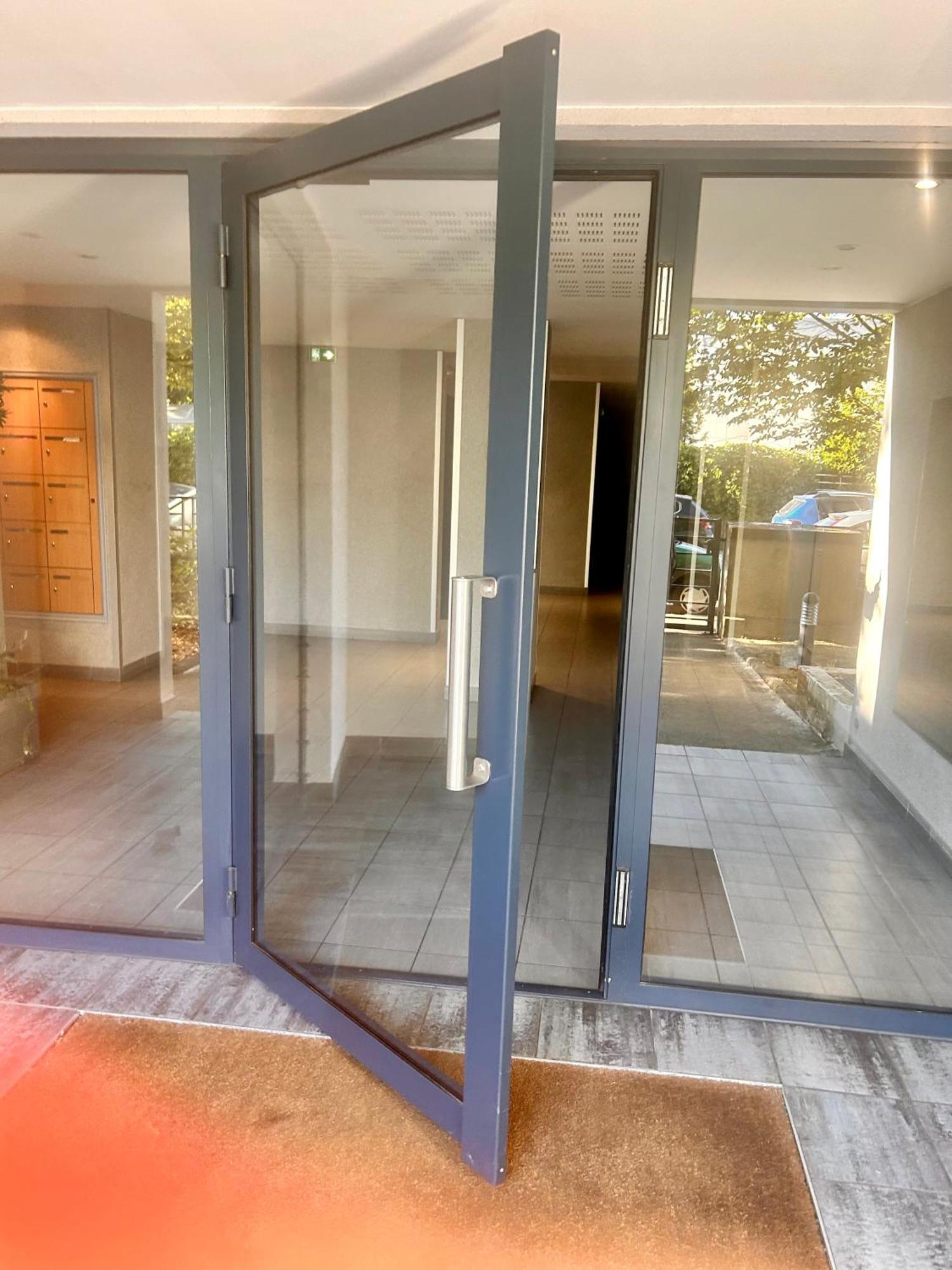 Chambre Prive Classe Villeurbanne Ngoại thất bức ảnh